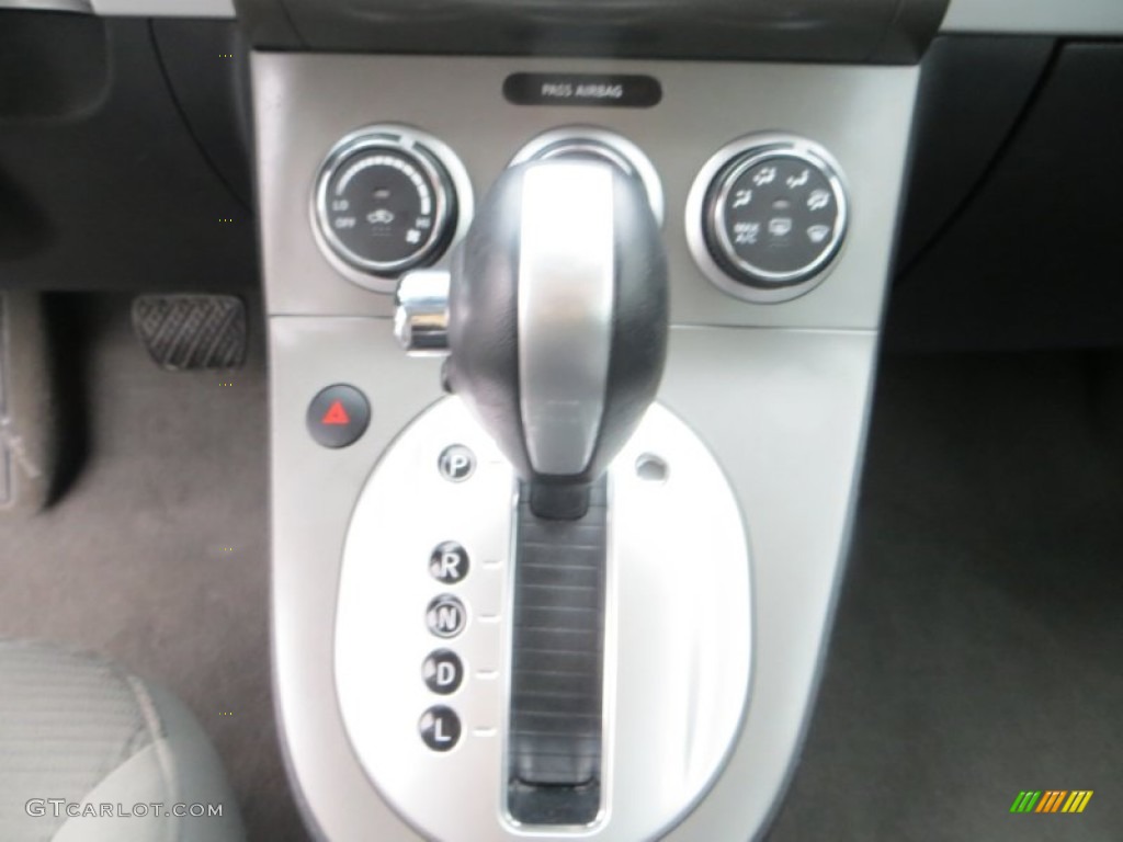 2012 Sentra 2.0 S - Magnetic Gray Metallic / Charcoal photo #37
