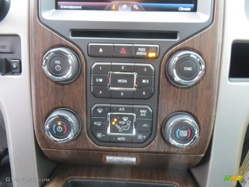 2014 Ford F150 Lariat SuperCrew 4x4 Controls Photo #89334968
