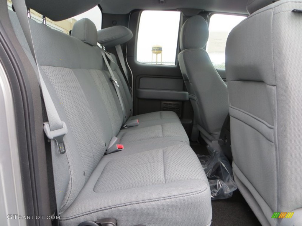 2014 Ford F150 XLT SuperCab 4x4 Rear Seat Photo #89335292