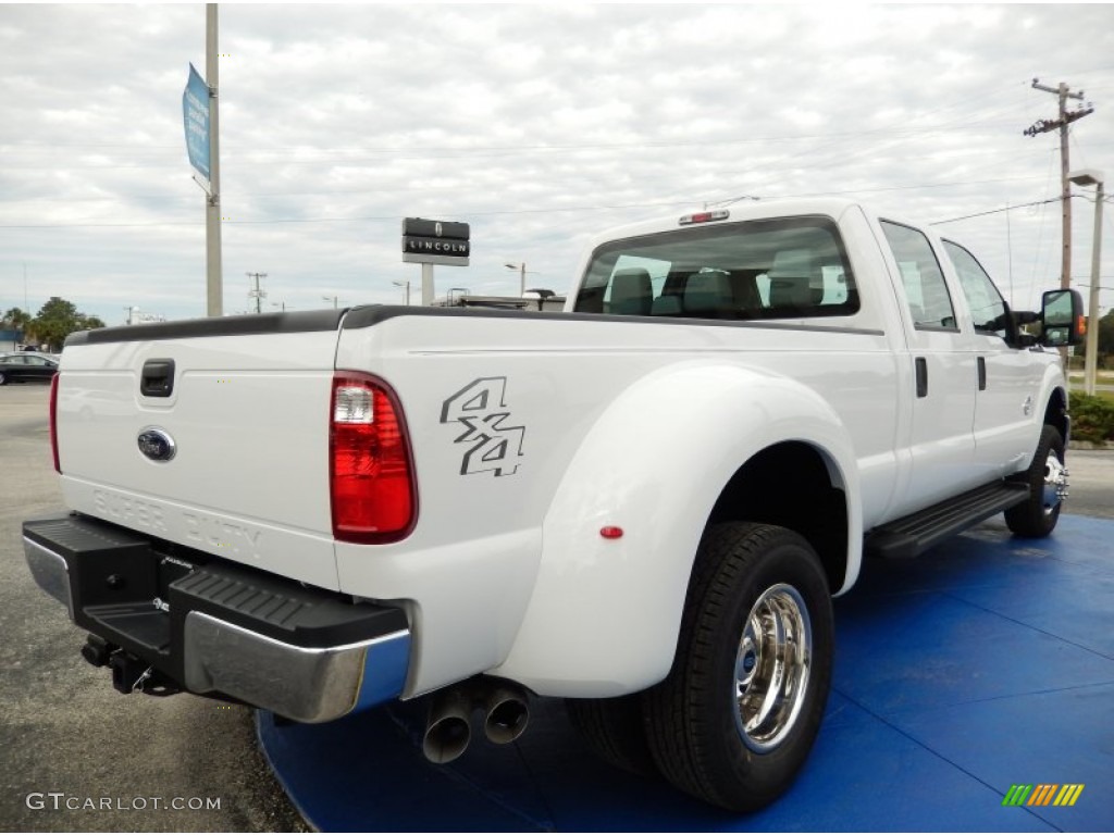 2014 F350 Super Duty XL Crew Cab 4x4 Dually - Oxford White / Steel photo #3