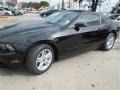 Black - Mustang V6 Coupe Photo No. 3