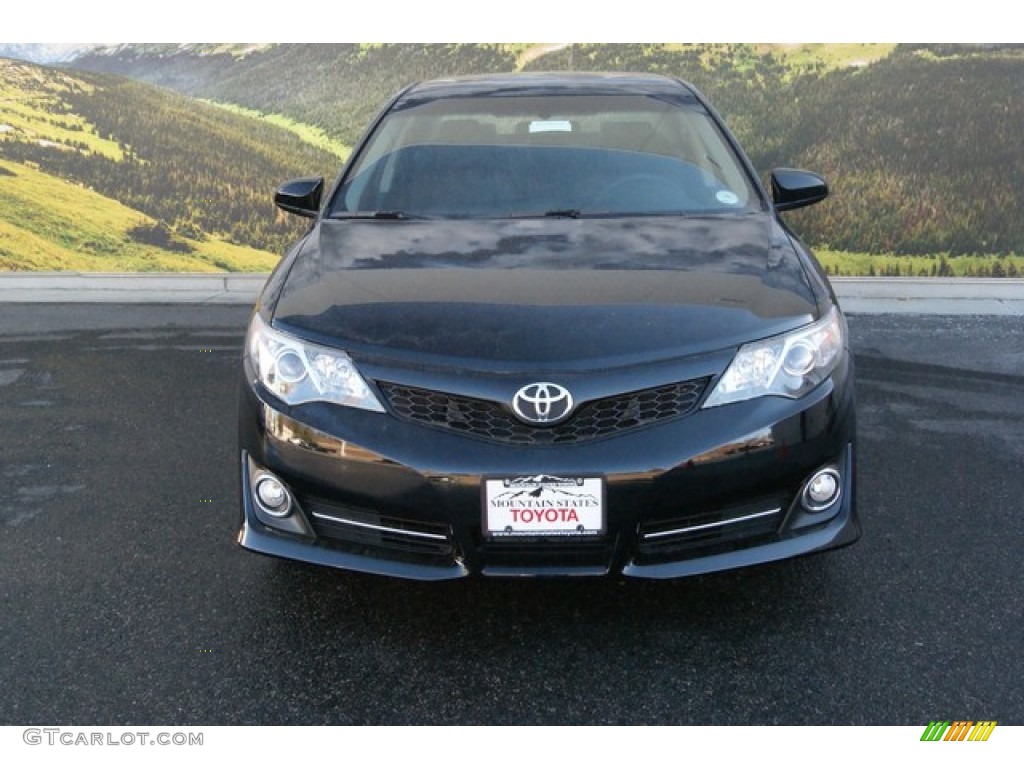 2014 Camry SE - Attitude Black Metallic / Black/Ash photo #2