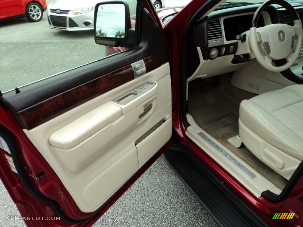 2003 Aviator Luxury - Vivid Red Metallic / Light Parchment photo #16