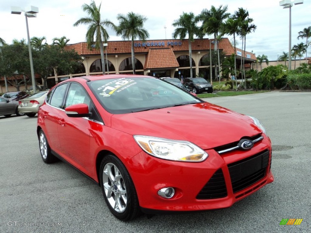 2012 Focus SEL 5-Door - Race Red / Stone photo #1