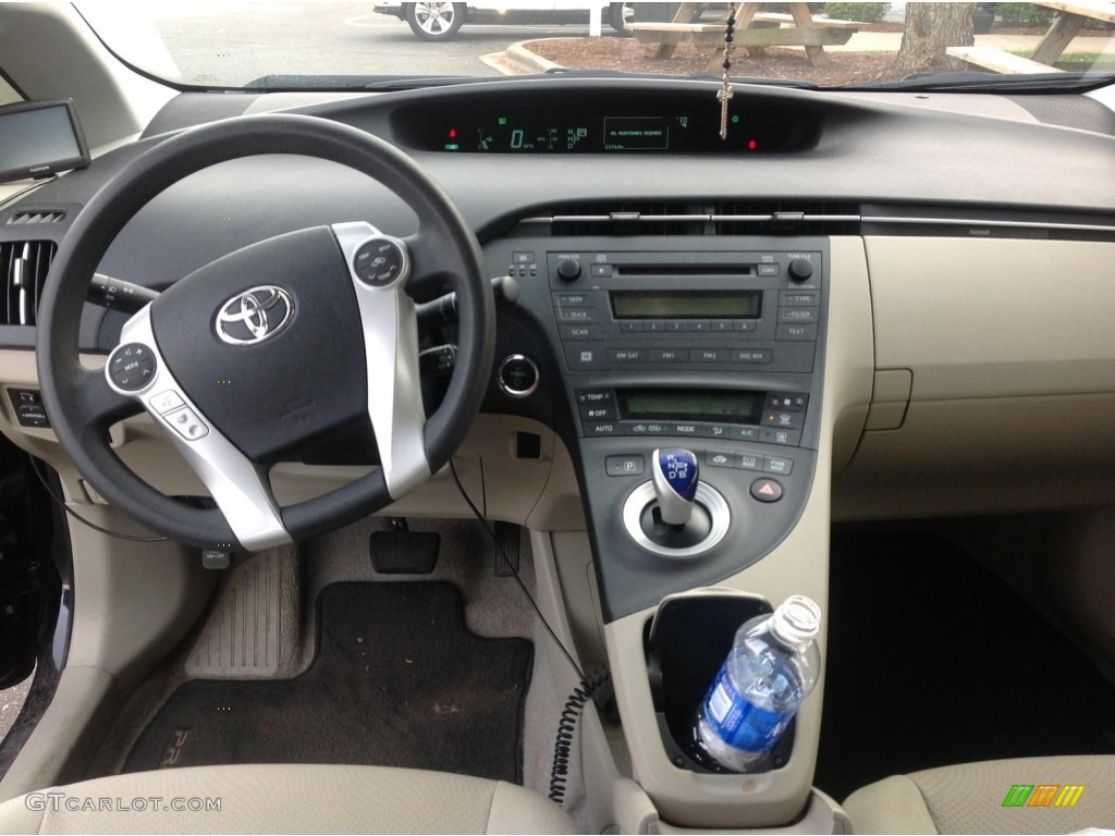 2011 Prius Hybrid II - Black / Bisque photo #8