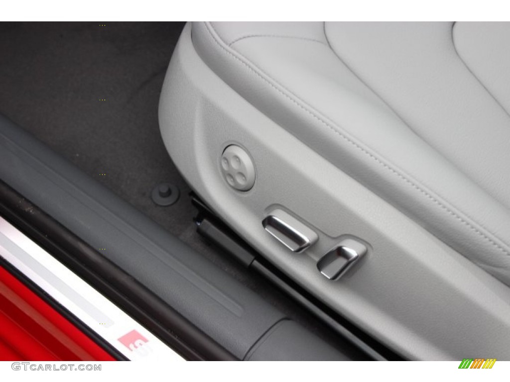 2014 A4 2.0T Sedan - Brilliant Red / Titanium Grey photo #11