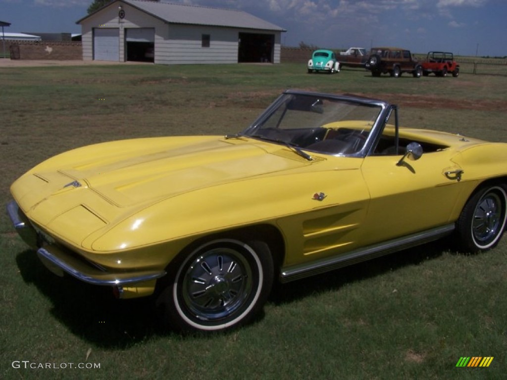 1964 Corvette Sting Ray Convertible - Yellow / Saddle photo #2