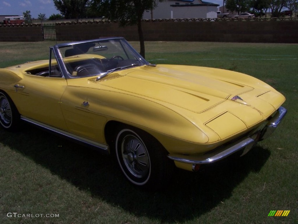 1964 Corvette Sting Ray Convertible - Yellow / Saddle photo #5