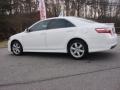 Super White - Camry SE Photo No. 4