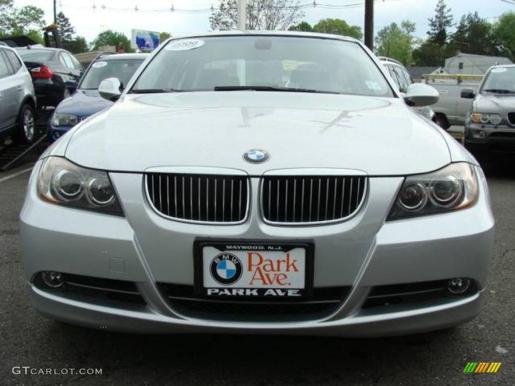 2006 3 Series 330i Sedan - Titanium Silver Metallic / Grey photo #3