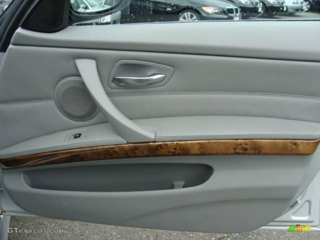 2006 3 Series 330i Sedan - Titanium Silver Metallic / Grey photo #21