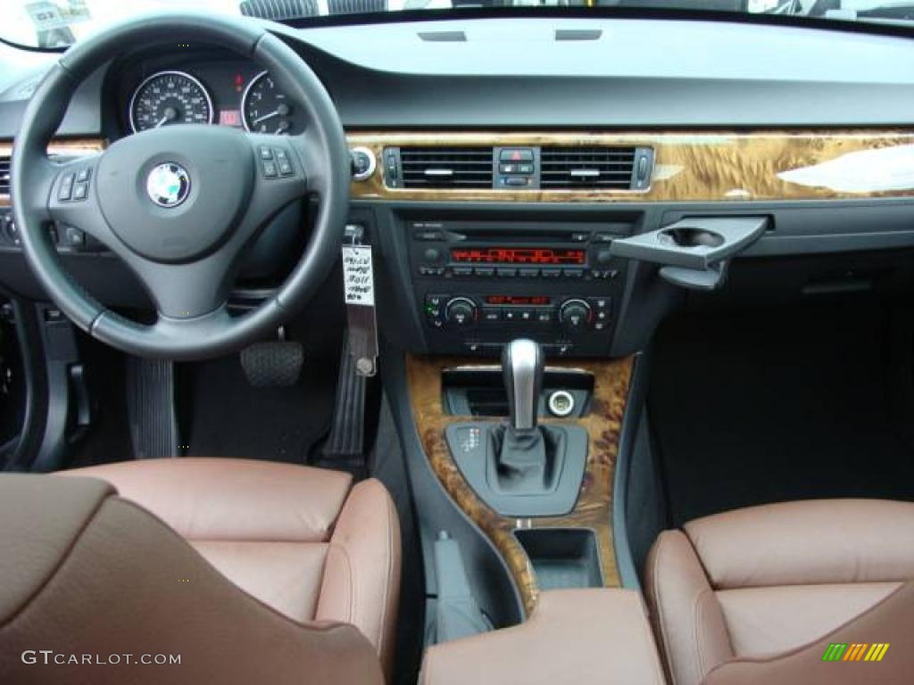 2006 3 Series 330xi Sedan - Jet Black / Terra/Black Dakota Leather photo #12
