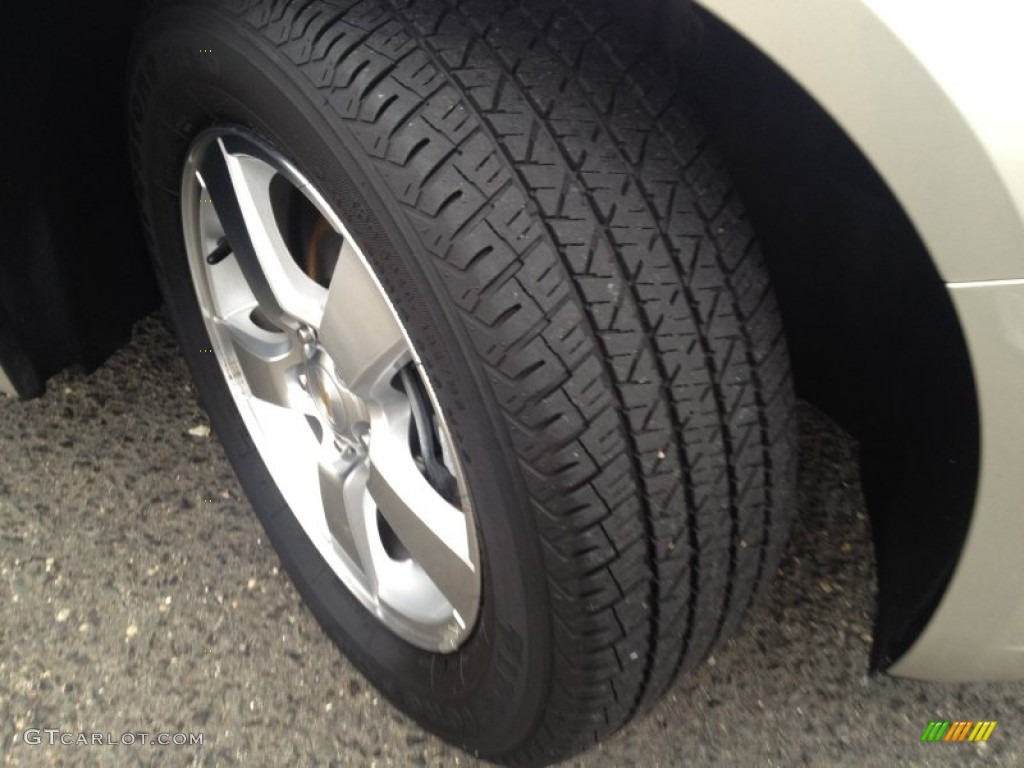 2013 Cruze LT - Champagne Silver Metallic / Medium Titanium photo #2