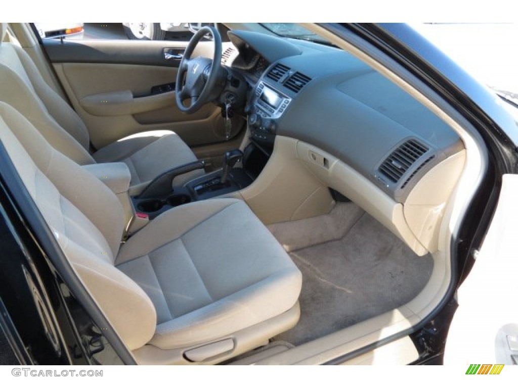 2006 Accord LX Sedan - Nighthawk Black Pearl / Ivory photo #7