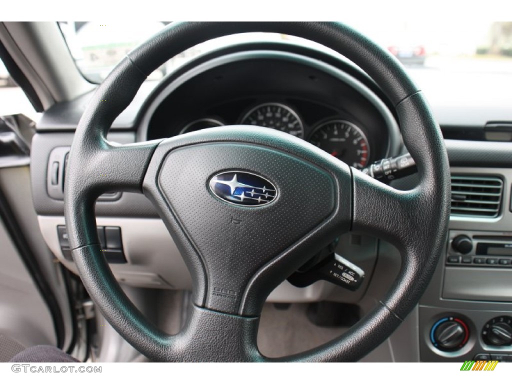 2005 Subaru Forester 2.5 X Gray Steering Wheel Photo #89362672