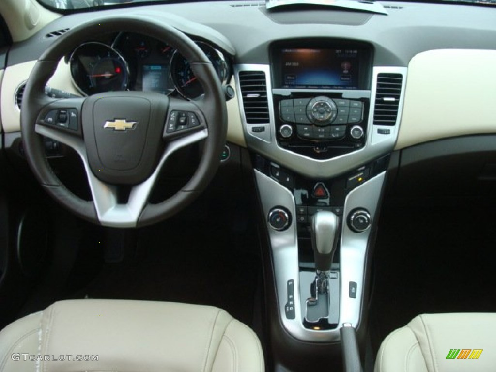 2013 Cruze LTZ/RS - Victory Red / Cocoa/Light Neutral photo #9