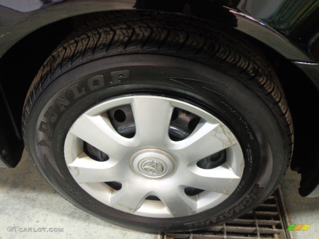 2004 Camry LE - Black / Stone photo #5