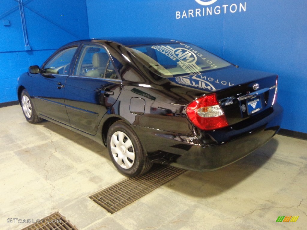 2004 Camry LE - Black / Stone photo #9