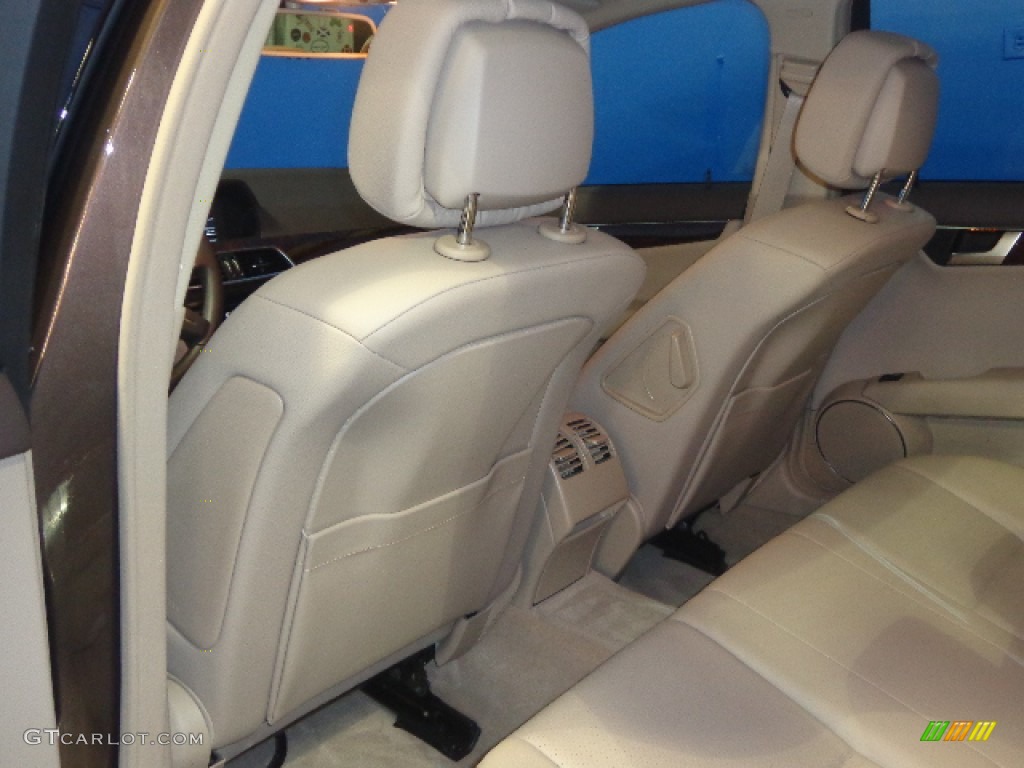 2013 C 300 4Matic Luxury - Dolomite Brown Metallic / Almond Beige photo #18