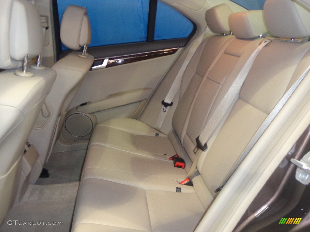 2013 C 300 4Matic Luxury - Dolomite Brown Metallic / Almond Beige photo #19