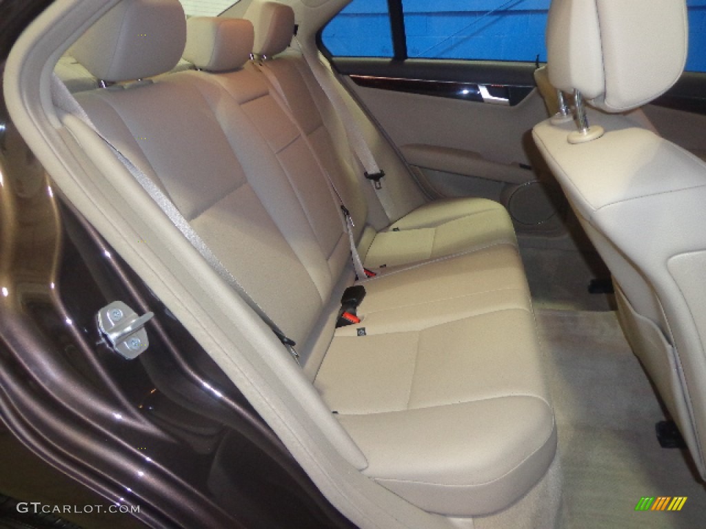 2013 C 300 4Matic Luxury - Dolomite Brown Metallic / Almond Beige photo #22