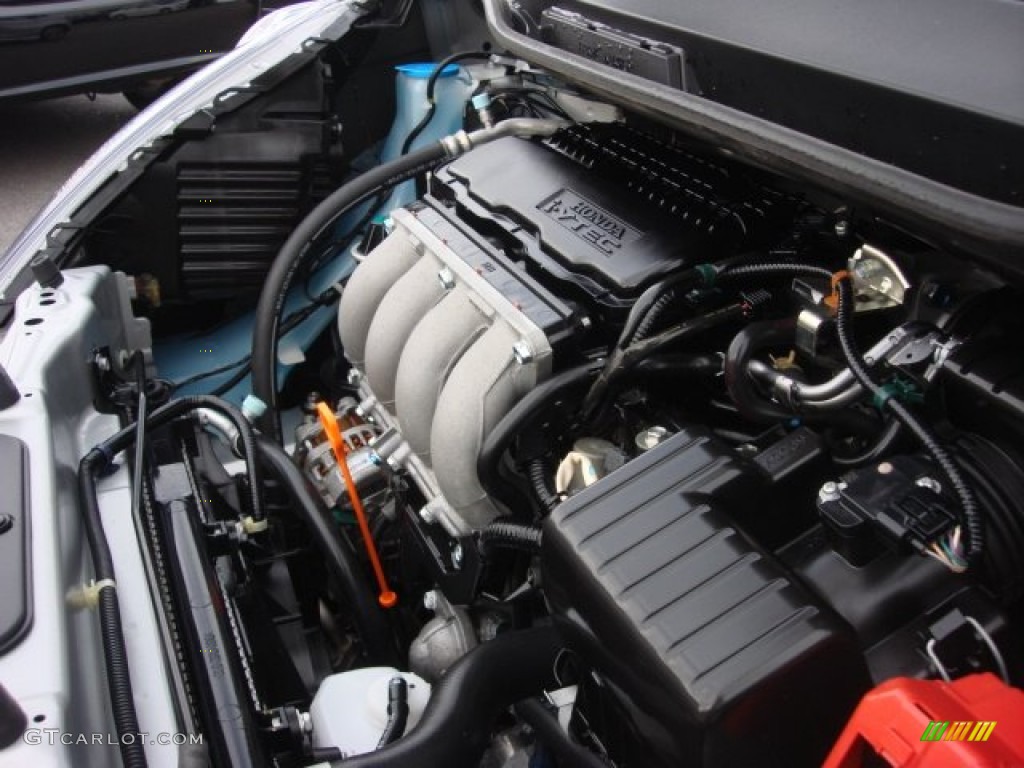 2012 Honda Fit Sport Engine Photos