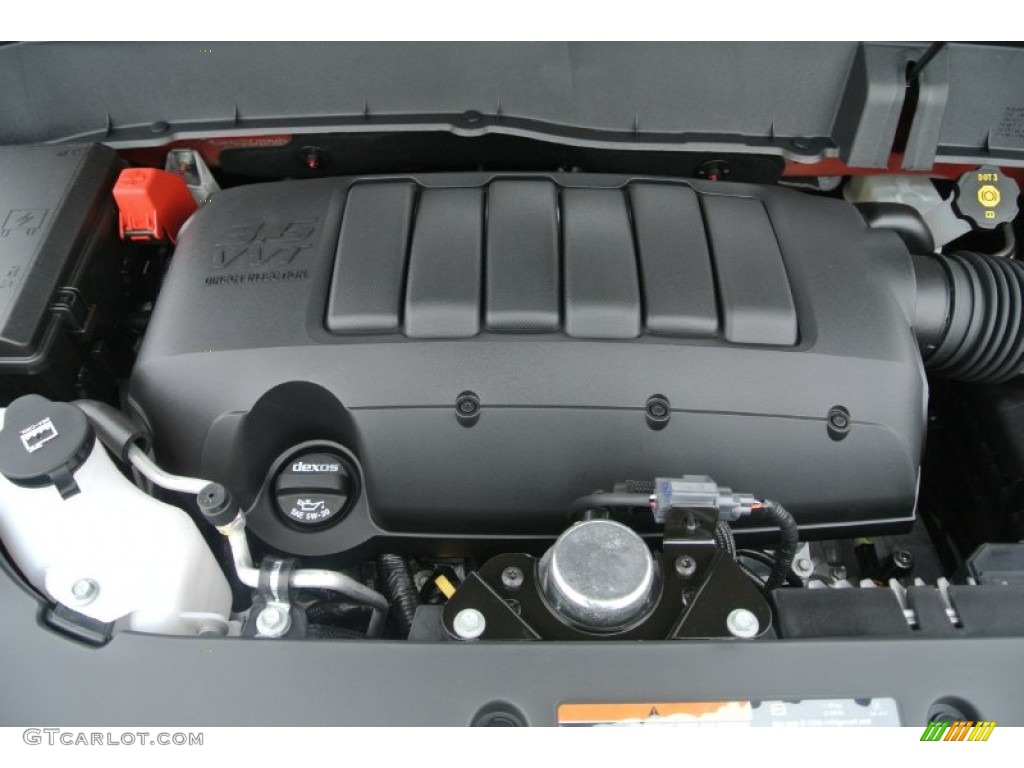 2014 Chevrolet Traverse LT Engine Photos
