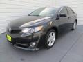 Attitude Black Metallic - Camry SE Photo No. 7