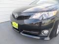 Attitude Black Metallic - Camry SE Photo No. 12