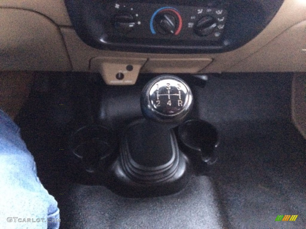 2002 Ford Ranger XL Regular Cab Transmission Photos