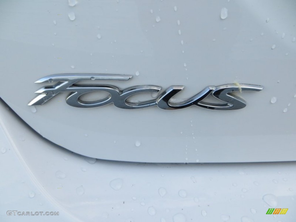2012 Focus SEL Sedan - Oxford White / Charcoal Black photo #17