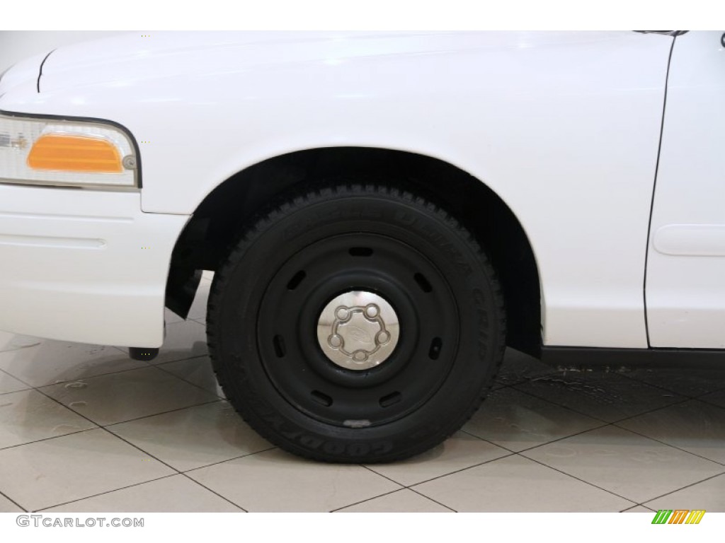 2003 Ford Crown Victoria Police Wheel Photo #89378380