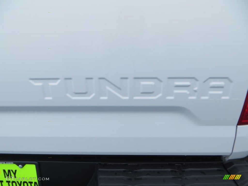 2014 Tundra SR5 Double Cab - Super White / Sand Beige photo #15