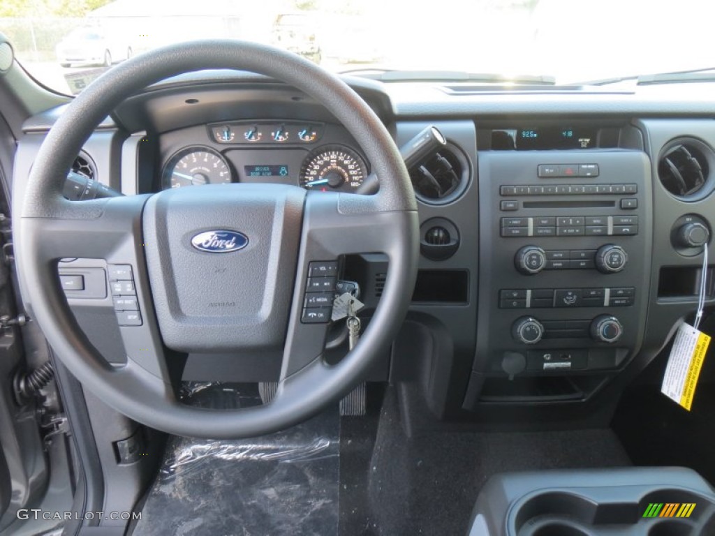 2014 Ford F150 STX SuperCrew Black Dashboard Photo #89381146