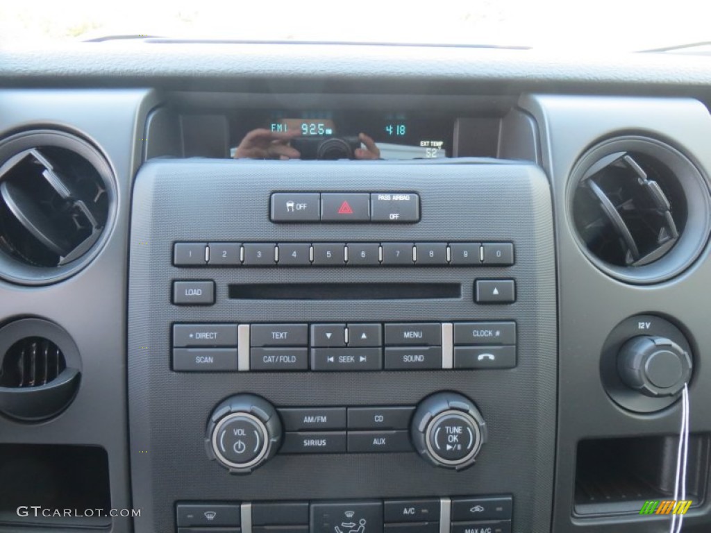 2014 Ford F150 STX SuperCrew Controls Photo #89381149