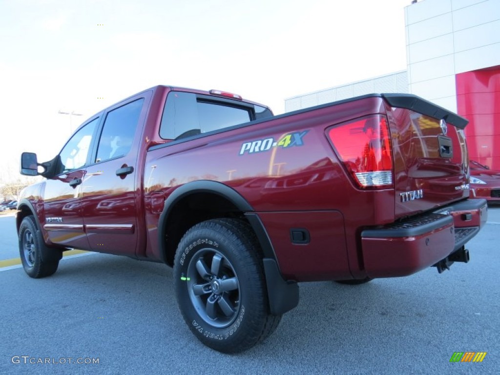 2014 Titan Pro-4X Crew Cab 4x4 - Cayenne Red / Pro-4X Charcoal photo #2