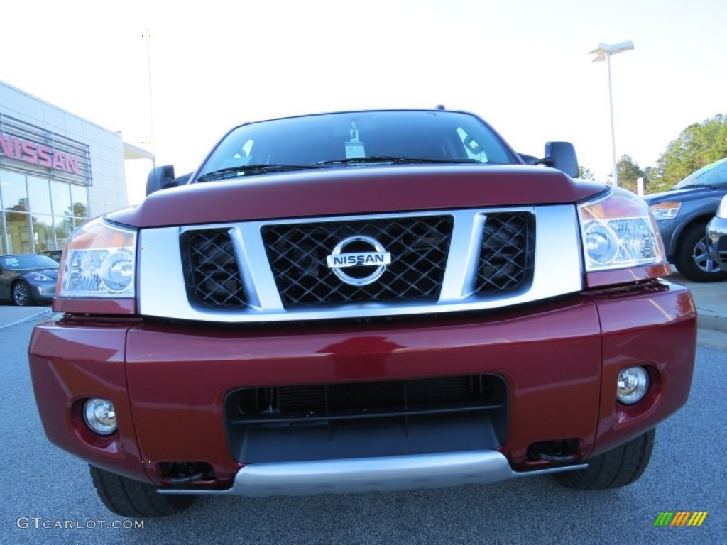 2014 Titan Pro-4X Crew Cab 4x4 - Cayenne Red / Pro-4X Charcoal photo #7