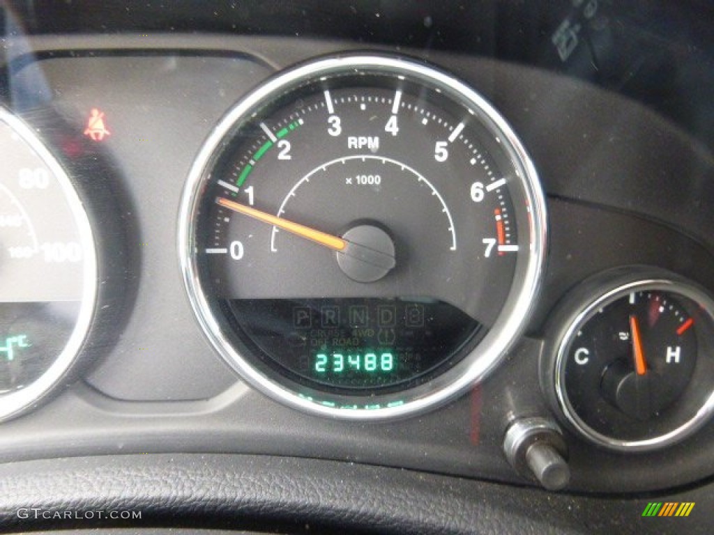 2012 Wrangler Sport 4x4 - Crush Orange / Black photo #19