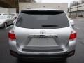 2013 Classic Silver Metallic Toyota Highlander V6 4WD  photo #16