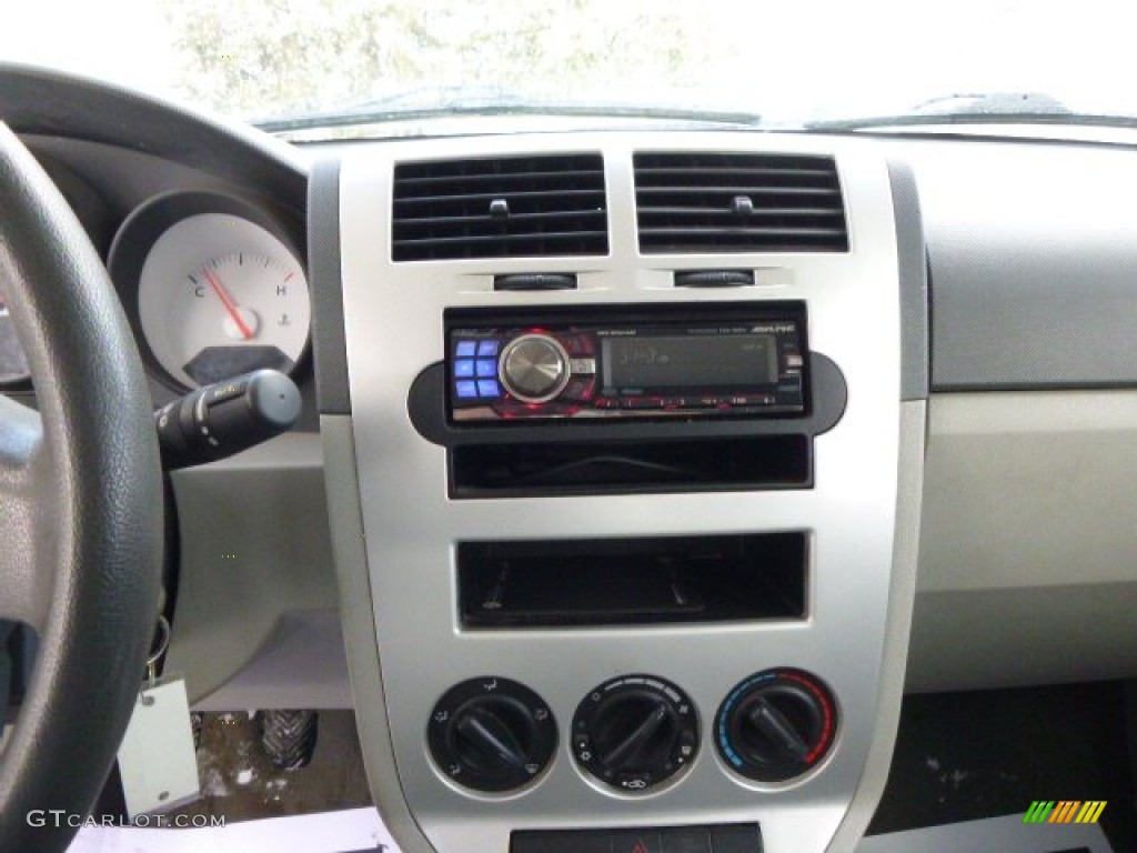 2007 Caliber SE - Black / Pastel Slate Gray photo #16