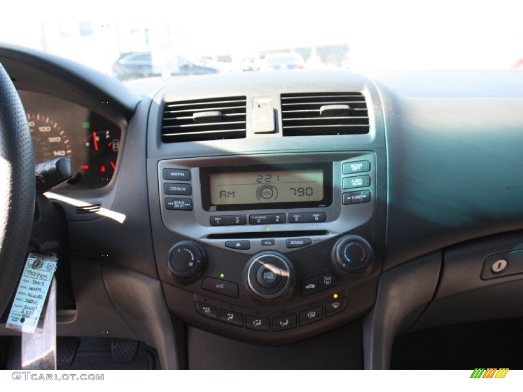 2007 Accord LX Coupe - Alabaster Silver Metallic / Gray photo #14