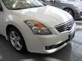 Winter Frost Pearl - Altima 3.5 SE Photo No. 10