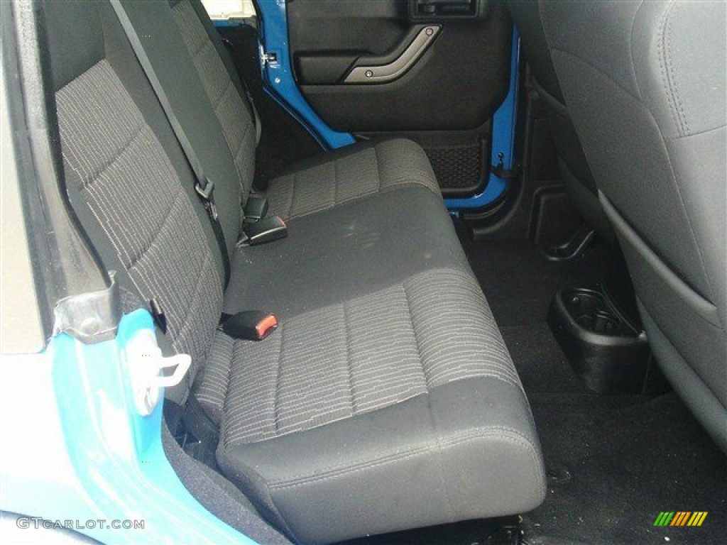2011 Wrangler Unlimited Mojave 4x4 - Cosmos Blue / Black photo #9