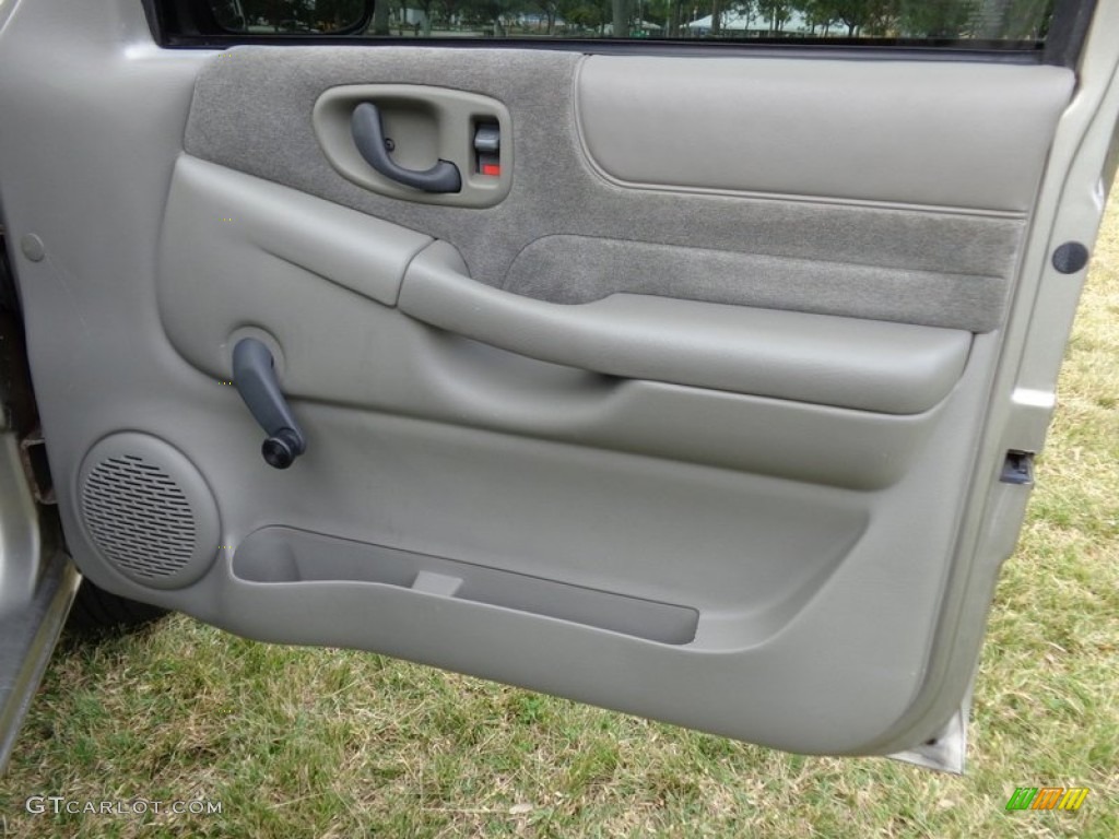 1998 S10 LS Regular Cab - Pewter Metallic / Beige photo #35
