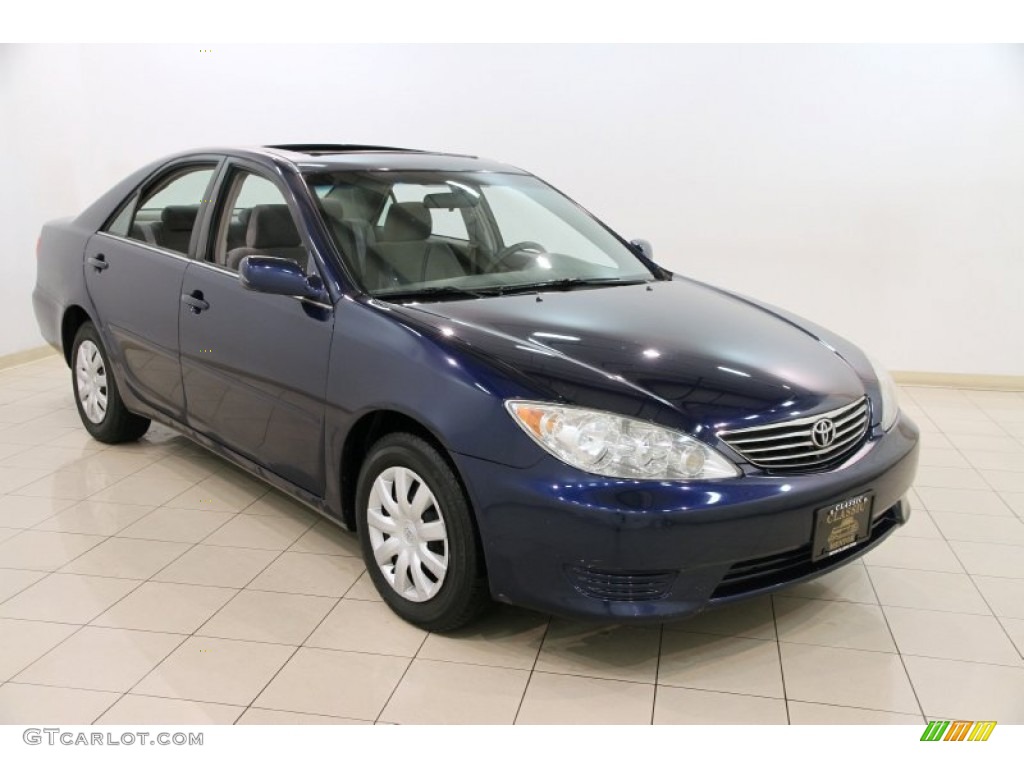 2006 Camry LE - Indigo Ink Pearl / Stone Gray photo #1