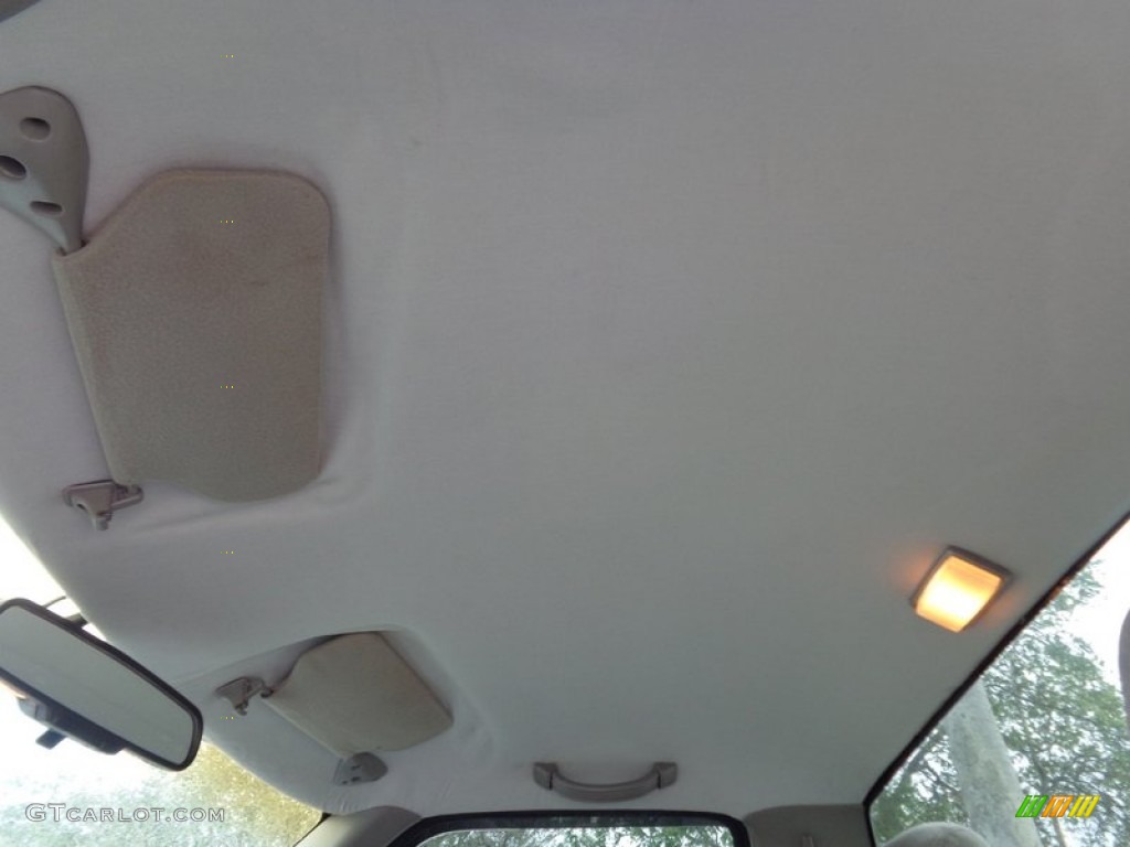 1998 S10 LS Regular Cab - Pewter Metallic / Beige photo #52