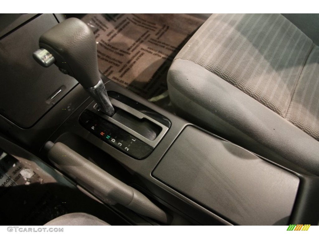2006 Toyota Camry LE 5 Speed Automatic Transmission Photo #89398794