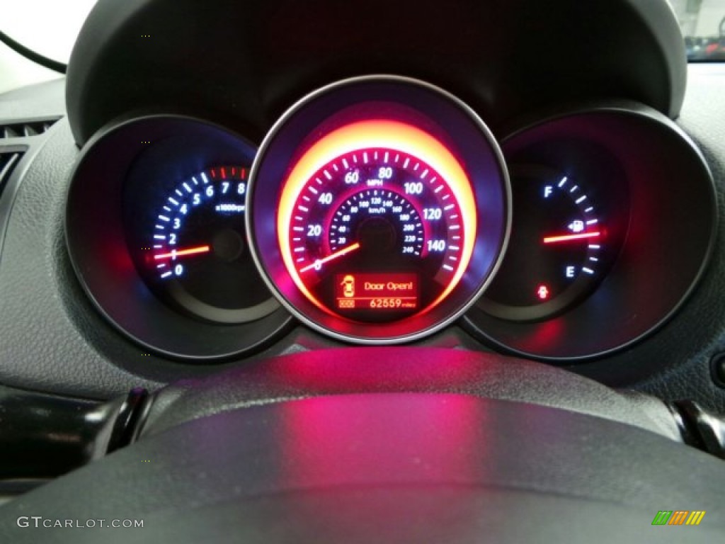 2010 Kia Forte Koup SX Gauges Photos