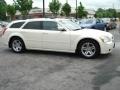 2005 Cool Vanilla White Dodge Magnum R/T  photo #7