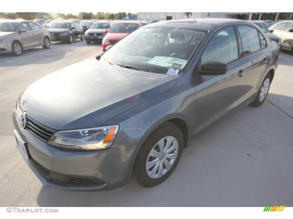 2014 Jetta S Sedan - Platinum Gray Metallic / Titan Black photo #3